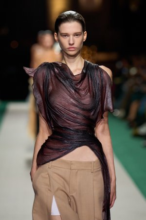 Victoria Beckham S25 003a.jpg