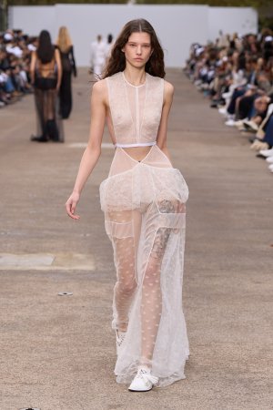 Stella Mccartney S25 048.jpg