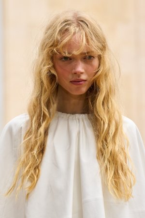 Gabriela Hearst clp S25 011.jpg