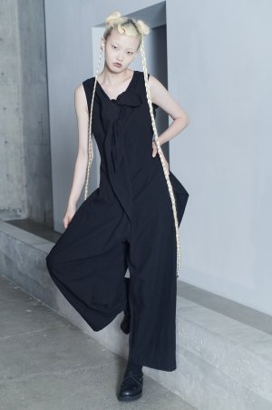 limi_feu_25ss_look_006-a9219395-fe7a-423f-adb0-396736bd15c9.jpg