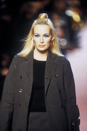 2.estelle lefebure .jpg