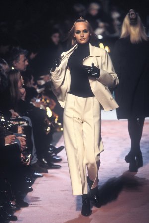 3.amber valletta.jpg