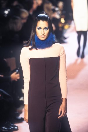 12.yasmeen ghauri.jpg