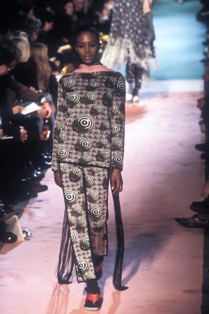 50.naomi campbell.jpg