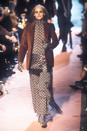 67.amber valletta.jpg