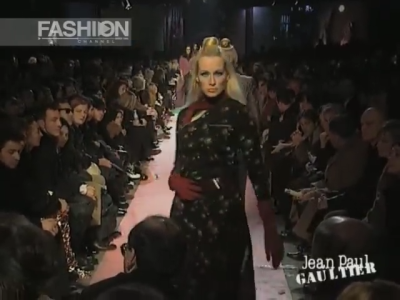 81.estelle lefebure.png