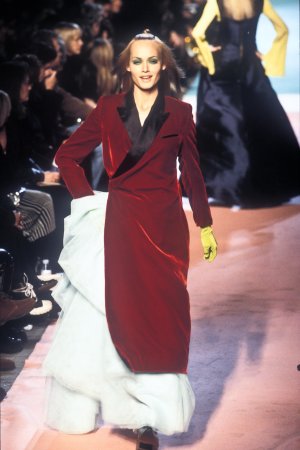 159.amber valletta.jpg