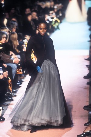 164.naomi campbell.jpg