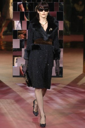 00080h-dolce-gabbana-fall-2004-ready-to-wear-missy-rayder.jpg