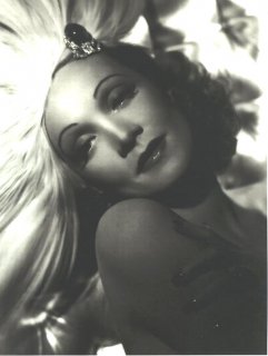 1108398292757_marlene_dietrich_cc_1937.jpg