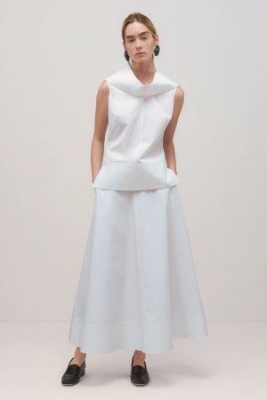 00023-brandon-maxwell-pre-fall-2025-credit-brand 拷貝.jpg