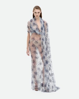 COMMON-HOURS-Anonymous-Source-Embroidered-Mesh-Halter-Neck-Gown-with-Scarf_1 拷貝.jpg