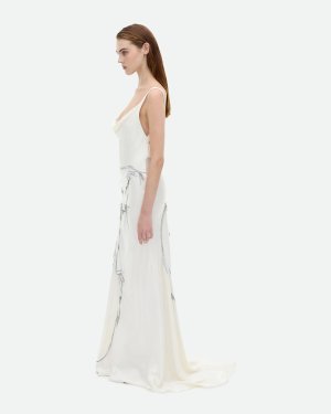 COMMON-HOURS-Rapture-Cowl-Neck-Bias-Cut-Gown-with-Placement-Hand-Embroidery_4 拷貝.jpg