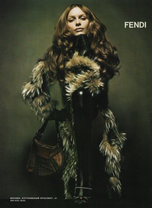 lofficiel ru 2002 3.jpg