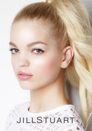 Daphne Groeneveld 2.png