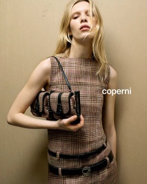 coperni_1737482624_3550584059165311081_367622882.jpg