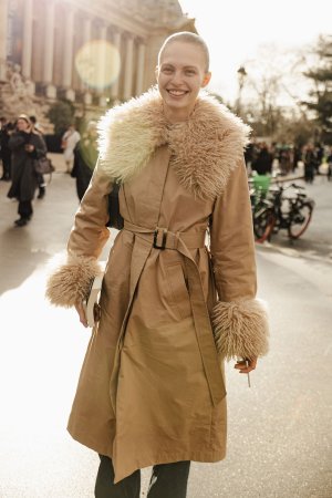 Karolina-Spakowski-2025-01-27-Couture-SS25-StreetStyle-MelodieJeng-MJJ_0904.jpg