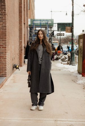 Jessica-Miller-2025-02-11-NYFW-FW25-StreetStyle6-MelodieJeng-MJJ_1596.jpg