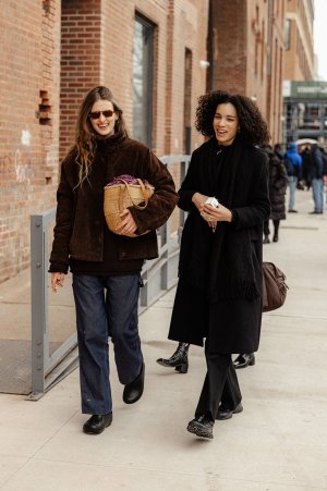 Elise-Kouzou-After-Michael-Kors-2025-02-11-NYFW-FW25-StreetStyle6-MelodieJeng-MJJ_1307.jpg