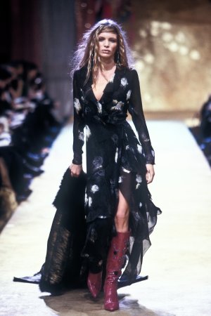 estherC f99ungaro-rtw-37.jpg