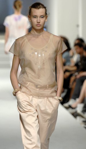 anzhelaT s08richardNicoll-21d.jpg