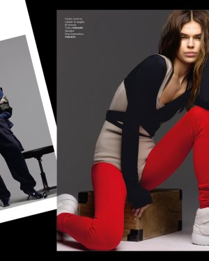 AMICA 03-25ph @philippecometti st @claudiacarrettistylist mod @michellemoellerskov @fabbrica.m...jpg