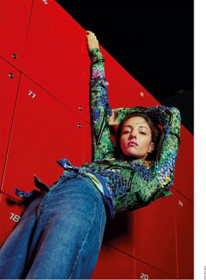 Marie Claire Italia - Aprile 2025_downmagaz.net-134 拷貝.jpg