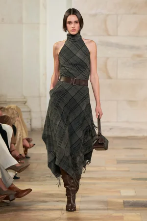 00022-ralph-lauren-fall-2025-ready-to-wear-credit-brand.webp