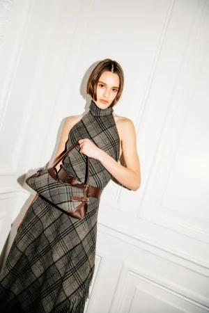 Ralph Lauren_FW25_BACKSTAGE_HunterAbrams_07.webp