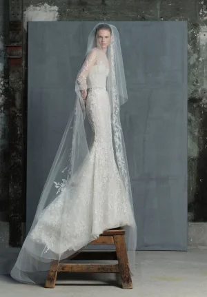 ELIESAAB_BRIDAL_SS26_LOOK9.webp