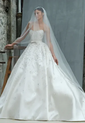 ELIESAAB_BRIDAL_SS26_LOOK10_720x.webp