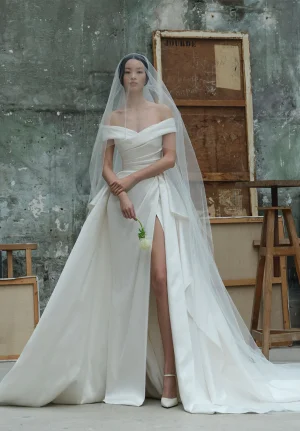 ELIESAAB_BRIDAL_SS26_LOOK14.webp