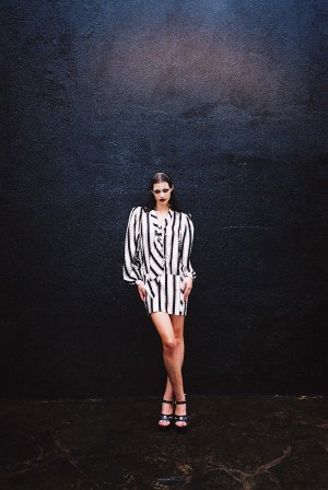 680687db053b79ffcd12c461_197_FLAUNT_MAGAZINE_RHYTHM_IS_A_DANCER_LOUIS_VUITTON_WOMENS6.jpg