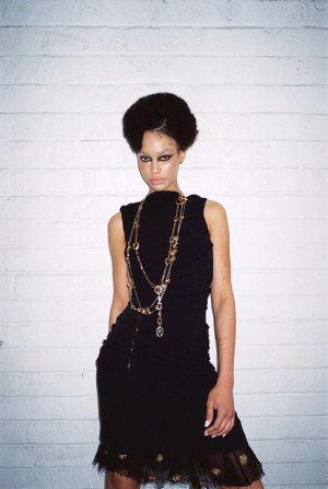 6806875bcbb4b2dc6571d966_197_FLAUNT_MAGAZINE_RHYTHM_IS_A_DANCER_LOUIS_VUITTON_WOMENS11.jpg