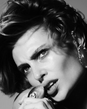 Schiaparelli–Summer-2025-Ad–Campaign-The-Impression-011-scaled.jpg