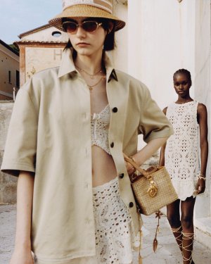 dior_1747037090_3630732727627554383_550072490.jpg