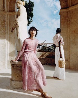 dior_1747065600_3630919345508479498_550072490.jpg