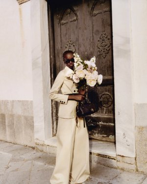 dior_1747065600_3630919345793882378_550072490.jpg