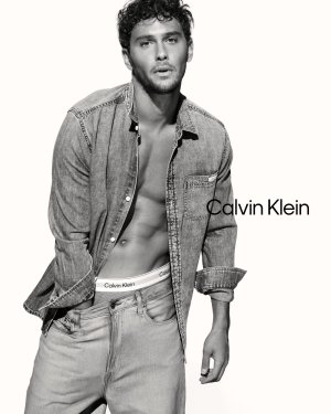 Calvin-Klein-Spring-2025-Ad-Campaign-The-Impression-005-scaled.jpg