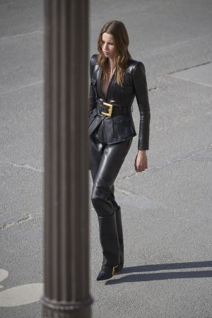 balmain-pre-fall-2025-ad-campaign-the-impression-013-scaled.jpg