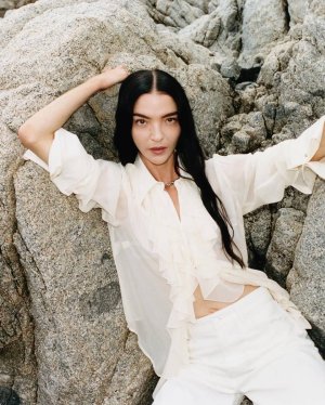 7-For-All-Mankind-Summer-2025-Ad-Campaign-The-Impression-008.jpg