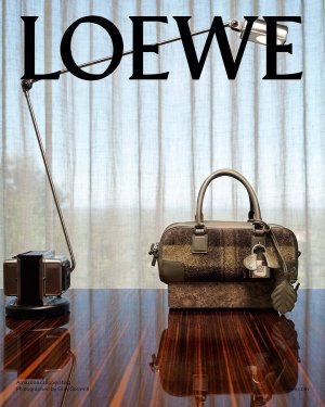 loewe-pre-fall-2025-ad-campaign-the-impression-026.jpg