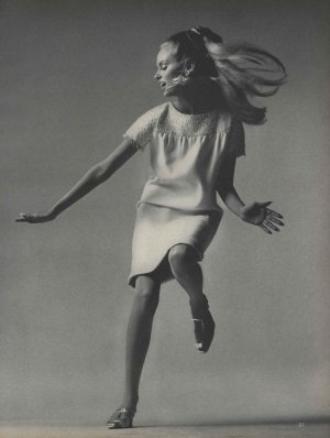 91_LaurenHutton.jpeg