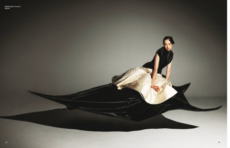 23 Vogue China 5 2025.jpg