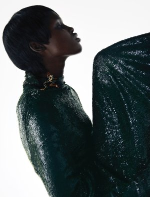 DOCUMENT_ZOE_NATALE_BOTTEGA_VENETA_WEB_14-1.jpg