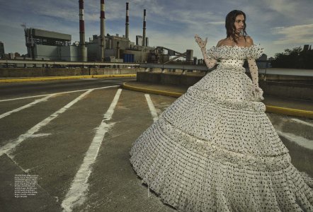 19 Vogue Australia 6 2025.jpg