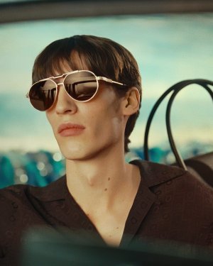 Ferragamo-Pre-Fall-2025-Ad-Campaign-The-Impression-006.jpg