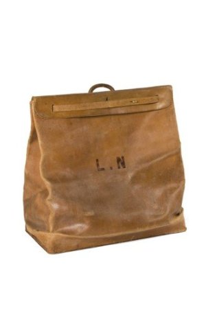 9141a1010269-louis-vuitton.jpg