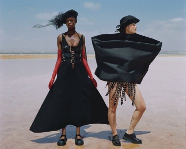 LUNCHEON MAGAZINE FW24-25Styling by Me 💚💚@luncheonmagazine Photo @nadineijewere Thank you for ...jpg