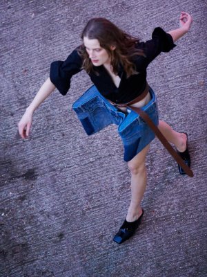 Evie and Louise by @emily.lipson x @alexandrabix for @thebeyondnoise Issue 3 (1).jpg